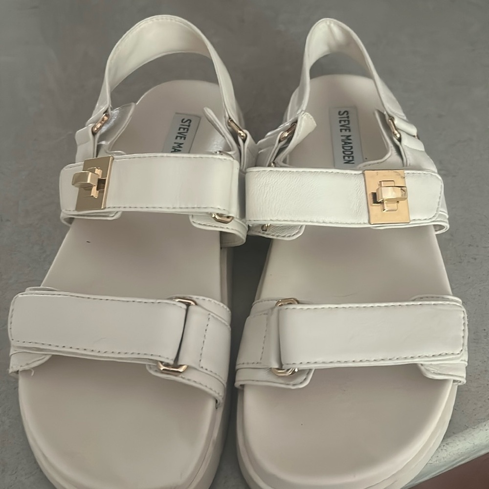 Steve Madden strappy sandals